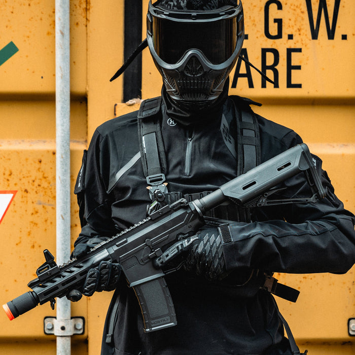 Hostile AEG Kit - RAZE CQB AEG Airsoft Gun +(Includes 9.6v Nunchuck & Charger)